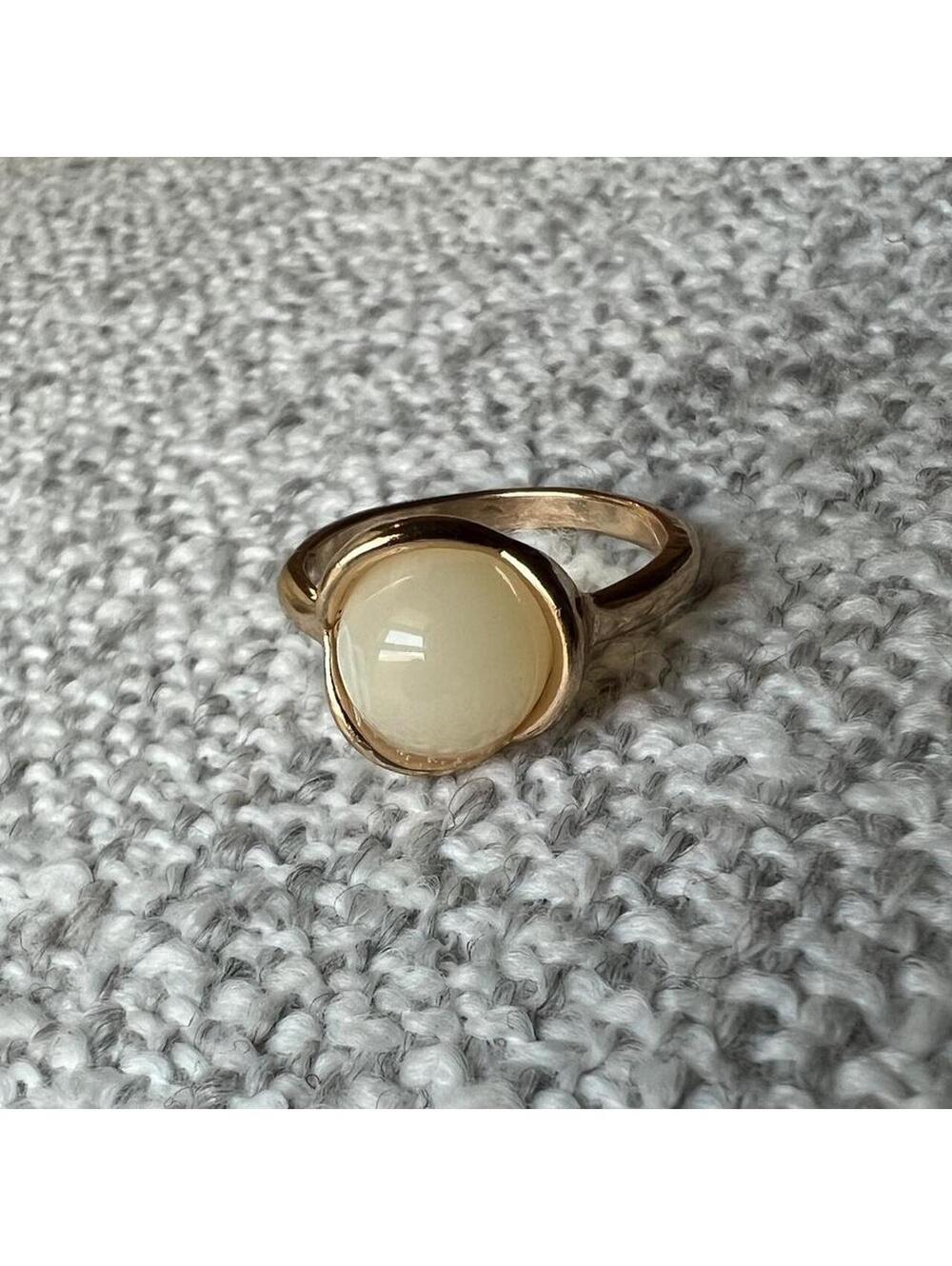 Women's Gold Tone and Cream Statement Ring